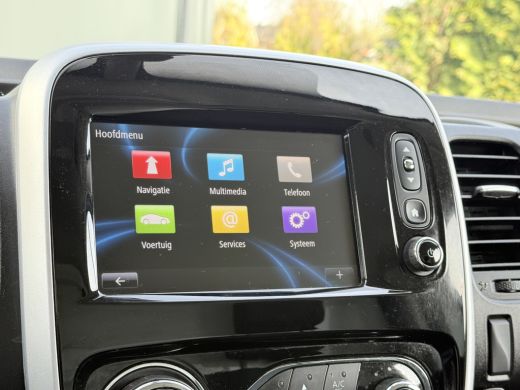 Renault Trafic 1.6 dCi 126 PK / L1H1 / 1e EIG. MOOIE BUS / ECC AIRCO / CRUISE / TREKHAAK / NAVI / CAMERA ActivLease financial lease