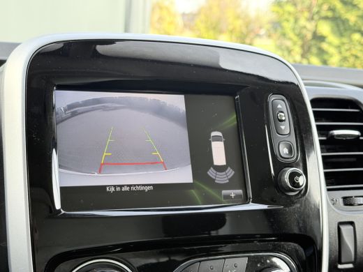 Renault Trafic 1.6 dCi 126 PK / L1H1 / 1e EIG. MOOIE BUS / ECC AIRCO / CRUISE / TREKHAAK / NAVI / CAMERA ActivLease financial lease