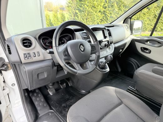 Renault Trafic 1.6 dCi 126 PK / L1H1 / 1e EIG. MOOIE BUS / ECC AIRCO / CRUISE / TREKHAAK / NAVI / CAMERA ActivLease financial lease