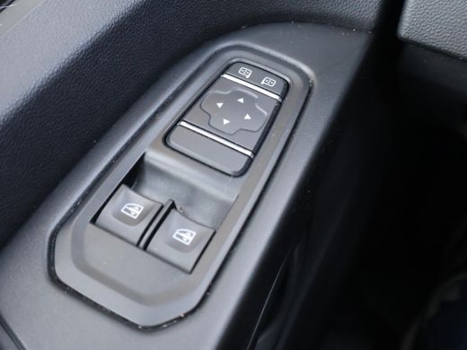 Renault Trafic 2.0 dCi 130 T30 L2H1 WORK EDITION + APPLE CARPLAY | LED | CRUISE | AIRCO ActivLease financial lease