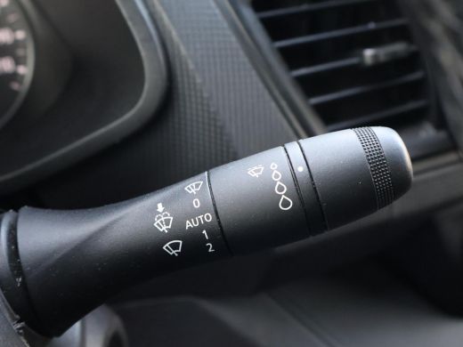 Renault Trafic 2.0 dCi 130 T30 L2H1 WORK EDITION + APPLE CARPLAY | LED | CRUISE | AIRCO ActivLease financial lease