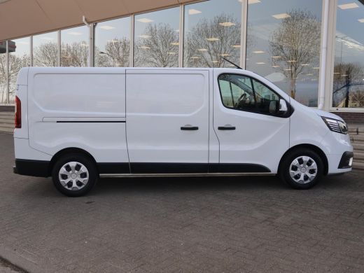 Renault Trafic 2.0 dCi 130 T30 L2H1 WORK EDITION + APPLE CARPLAY | LED | CRUISE | AIRCO ActivLease financial lease
