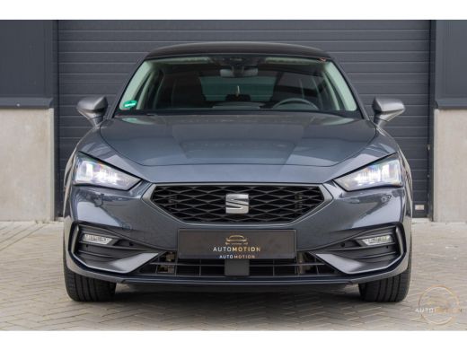 Seat Leon 1.4 TSI eHybrid PHEV FR PANO STOELVERWARMING SFEERVERLICHTING ActivLease financial lease