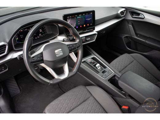 Seat Leon 1.4 TSI eHybrid PHEV FR PANO STOELVERWARMING SFEERVERLICHTING ActivLease financial lease
