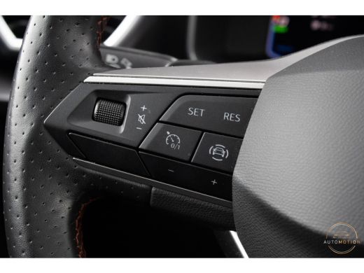 Seat Leon 1.4 TSI eHybrid PHEV FR PANO STOELVERWARMING SFEERVERLICHTING ActivLease financial lease
