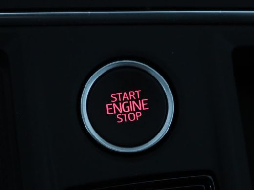 Seat Leon Sportstourer 1.4 TSI eHybrid PHEV FR | SOH 99% | Stoel & stuurverwarming | Virtual Cockpit | Carp... ActivLease financial lease