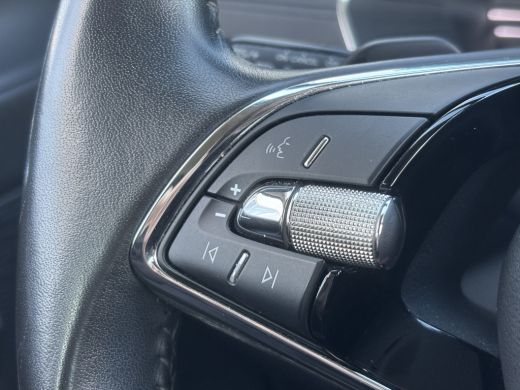 Skoda Octavia Combi 1.0 e-TSI Business Edition | Sfeerverlichting | Parkeersensoren | Apple Carplay | Lane Assist ActivLease financial lease