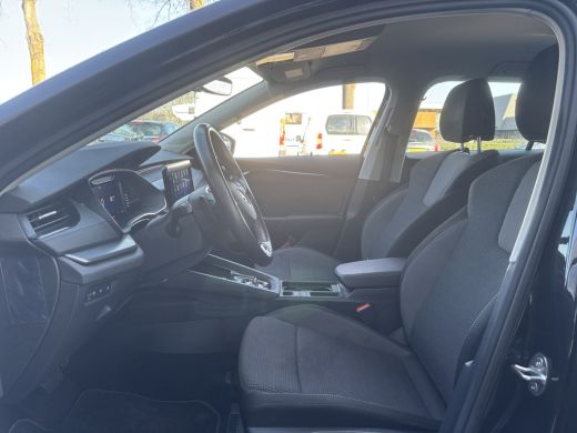 Skoda Octavia Combi 1.0 e-TSI Business Edition | Sfeerverlichting | Parkeersensoren | Apple Carplay | Lane Assist ActivLease financial lease