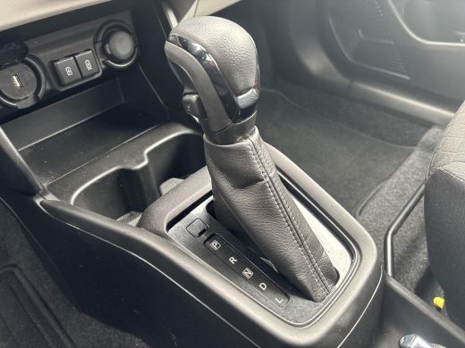 Suzuki Swift 1.2 Select Smart Hybrid Automaat | GEEN AFLEVERKOSTEN | Apple Carplay & Android Auto | Parkeersen... ActivLease financial lease