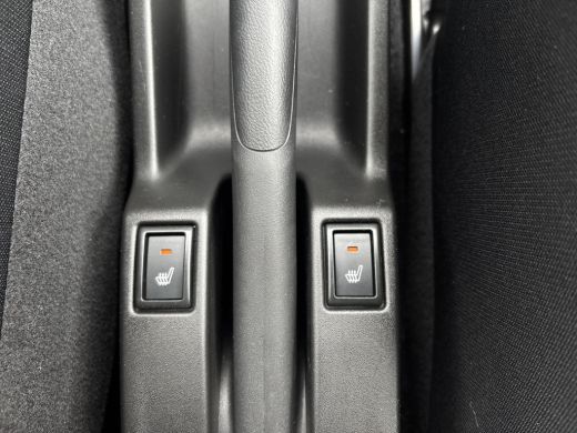 Suzuki Swift 1.2 Select Smart Hybrid Automaat | GEEN AFLEVERKOSTEN | Apple Carplay & Android Auto | Parkeersen... ActivLease financial lease