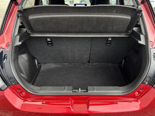 Suzuki Swift 1.2 Select Smart Hybrid Automaat | GEEN AFLEVERKOSTEN | Apple Carplay & Android Auto | Parkeersen... ActivLease financial lease