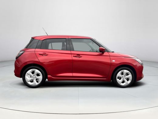 Suzuki Swift 1.2 Select Smart Hybrid Automaat | GEEN AFLEVERKOSTEN | Apple Carplay & Android Auto | Parkeersen... ActivLease financial lease