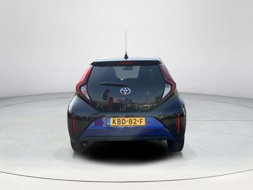Toyota Aygo 1.0 VVT-i MT Pulse | Navigatie | Parkeersensoren | Keyless entry | Stoelverwarming | ActivLease financial lease