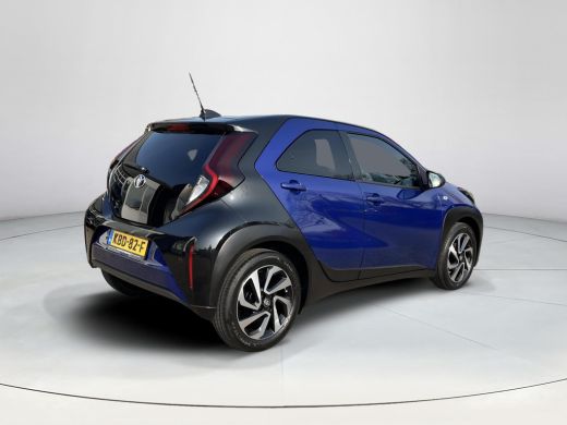 Toyota Aygo 1.0 VVT-i MT Pulse | Navigatie | Parkeersensoren | Keyless entry | Stoelverwarming | ActivLease financial lease