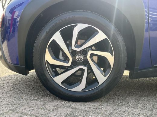 Toyota Aygo 1.0 VVT-i MT Pulse | Navigatie | Parkeersensoren | Keyless entry | Stoelverwarming | ActivLease financial lease