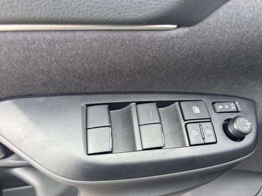 Toyota Yaris Cross 1.5 Hybrid 115 Dynamic Comfort Pack ActivLease financial lease