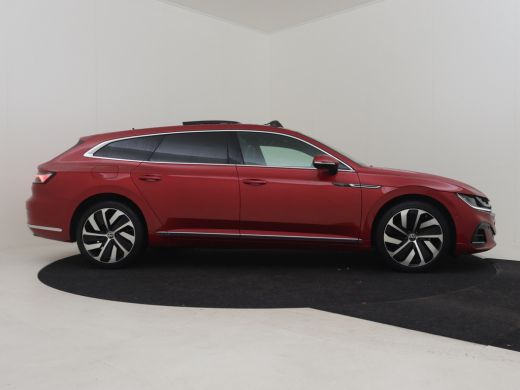 Volkswagen Arteon R-Line Business+ eHybrid 218pk | Trekhaak | Head up display | Panorama dak | 360 camera  | Ledere... ActivLease financial lease