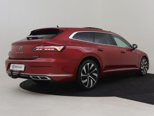 Volkswagen Arteon R-Line Business+ eHybrid 218pk | Trekhaak | Head up display | Panorama dak | 360 camera  | Ledere... ActivLease financial lease