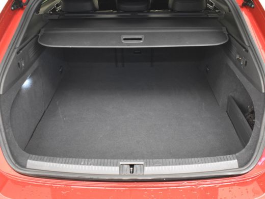 Volkswagen Arteon R-Line Business+ eHybrid 218pk | Trekhaak | Head up display | Panorama dak | 360 camera  | Ledere... ActivLease financial lease