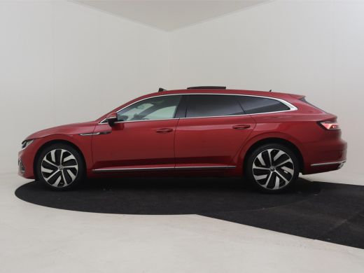 Volkswagen Arteon R-Line Business+ eHybrid 218pk | Trekhaak | Head up display | Panorama dak | 360 camera  | Ledere... ActivLease financial lease