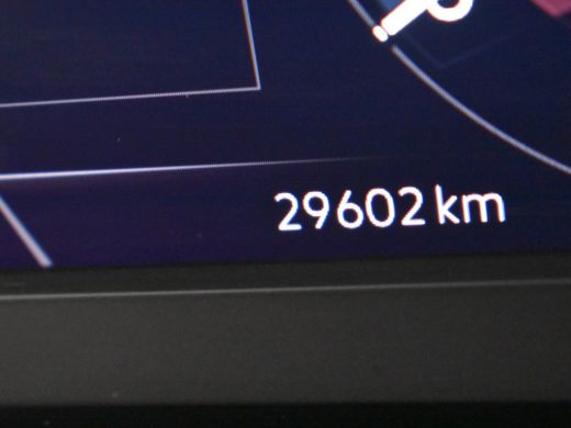 Volkswagen Arteon R-Line Business+ eHybrid 218pk | Trekhaak | Head up display | Panorama dak | 360 camera  | Ledere... ActivLease financial lease