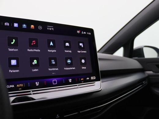 Volkswagen Golf 1.5 eHybrid GTE 272PK DSG SOH 100%, Pano-Schuifdak, Trekhaak, Black Style, Leder, 360gr. Camera, ... ActivLease financial lease