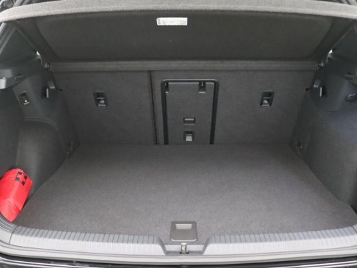 Volkswagen Golf 1.5 eHybrid GTE 272PK DSG SOH 100%, Pano-Schuifdak, Trekhaak, Black Style, Leder, 360gr. Camera, ... ActivLease financial lease