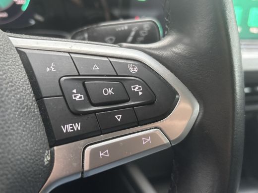 Volkswagen Golf 1.5 TSI Style | Trekhaak | Sfeerverlichting | Stoel & Stuurverwarming | Adaptieve Cruise ActivLease financial lease