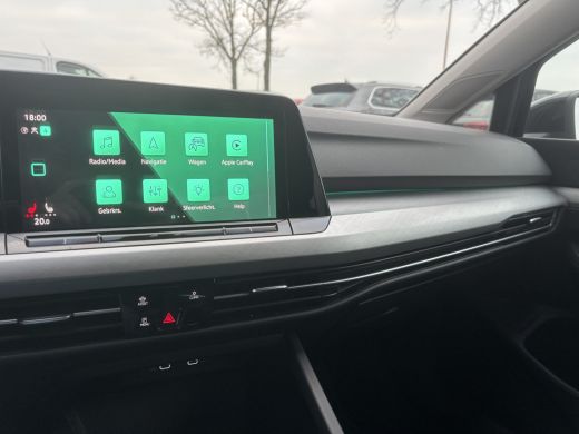 Volkswagen Golf 1.5 TSI Style | Trekhaak | Sfeerverlichting | Stoel & Stuurverwarming | Adaptieve Cruise ActivLease financial lease