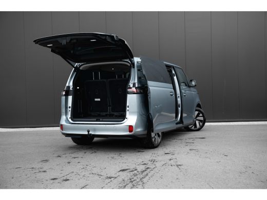 Volkswagen ID. Buzz Pro Bulli Limited Edition 86 kWh LWB 7p. | Trekhaak | Glazen Dak | Adaptive Cruise | IQ-Led | Ver... ActivLease financial lease