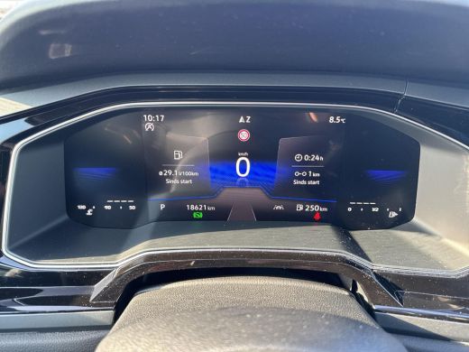 Volkswagen Polo 1.0 TSI R-Line | 95 pk | A-Camera | IQ. Light | Automaat | App Connect | Lane Assist | ActivLease financial lease