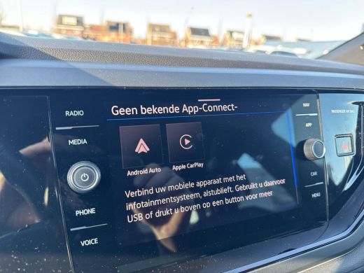 Volkswagen Polo 1.0 TSI R-Line | 95 pk | A-Camera | IQ. Light | Automaat | App Connect | Lane Assist | ActivLease financial lease