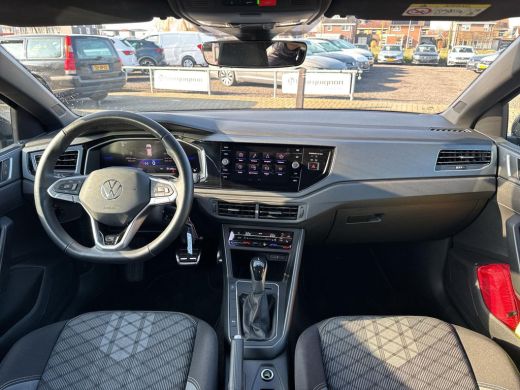 Volkswagen Polo 1.0 TSI R-Line | 95 pk | A-Camera | IQ. Light | Automaat | App Connect | Lane Assist | ActivLease financial lease