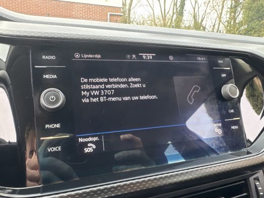 Volkswagen T-Cross 1.0 TSI 110PK LIFE CARPLAY/PDC/NAVIGATIE ActivLease financial lease