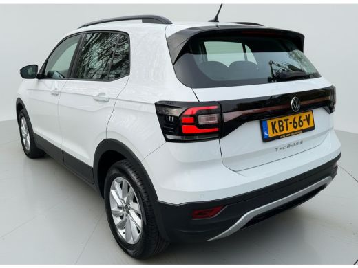 Volkswagen T-Cross 1.0 TSI 110PK LIFE CARPLAY/PDC/NAVIGATIE ActivLease financial lease