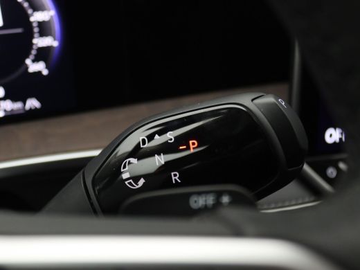 Volkswagen Tayron 1.5 eHybrid Elegance 204PK DSG Trekhaak, 20" LM Velgen, Matrix LED-Verlichting, Navi, Keyless, Si... ActivLease financial lease