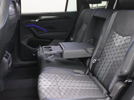 Volkswagen Tayron 1.5 eHybrid R-Line Edition 272PK DSG Pano-Schuifdak, Trekhaak, 20" LM Velgen, Navi via Apple Carp... ActivLease financial lease