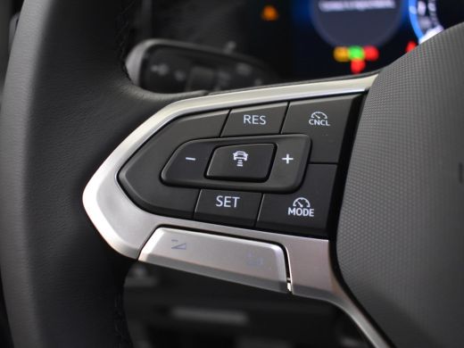 Volkswagen Tayron 1.5 eTSI Life Edition 7p. 150pk DSG/AUTO | Achteruitrijcamera | Dodehoek detectie | Apple Carplay... ActivLease financial lease