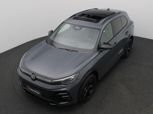 Volkswagen Tiguan 1.5 eHybrid R-Line Edition 272PK DSG Pano-Schuifdak, Black Style, Keyless, Navi via Apple Carplay... ActivLease financial lease