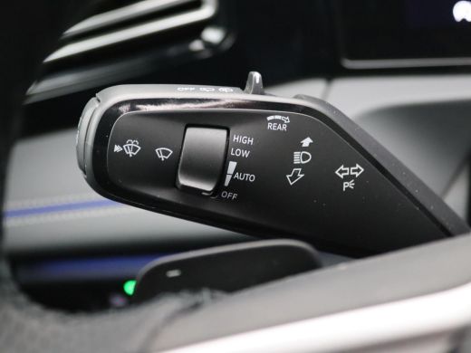 Volkswagen Tiguan 1.5 eHybrid R-Line Edition 272PK DSG Pano-Schuifdak, Black Style, Keyless, Navi via Apple Carplay... ActivLease financial lease