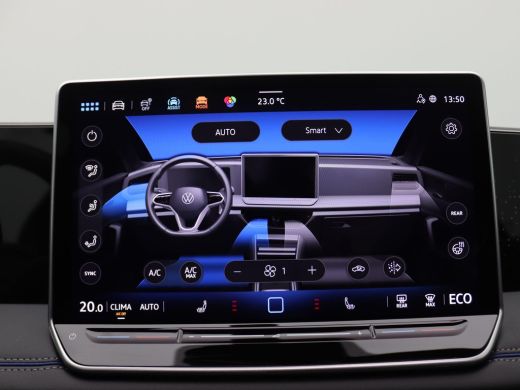 Volkswagen Tiguan 1.5 eHybrid R-Line Edition 272PK DSG Pano-Schuifdak, Black Style, Keyless, Navi via Apple Carplay... ActivLease financial lease