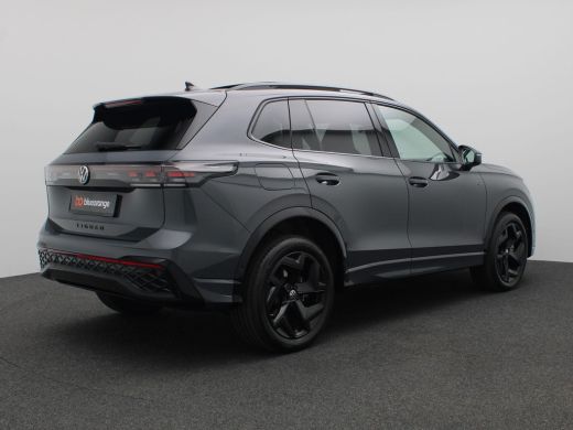 Volkswagen Tiguan 1.5 eHybrid R-Line Edition 272PK DSG Pano-Schuifdak, Black Style, Keyless, Navi via Apple Carplay... ActivLease financial lease