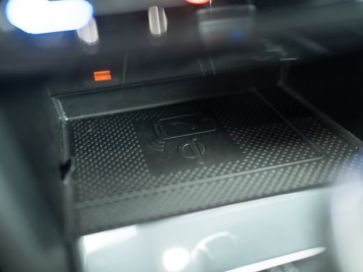 Volkswagen Tiguan 1.5 TSI R-Line Business+ | Trekhaak wegkl. | Head Up | Side Assist | IQ Light | Elk. A-klep | Pri... ActivLease financial lease