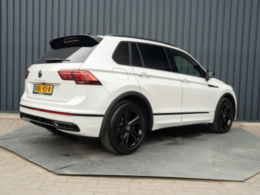 Volkswagen Tiguan 1.5 TSI R-Line Business+ | Trekhaak wegkl. | Head Up | Side Assist | IQ Light | Elk. A-klep | Pri... ActivLease financial lease