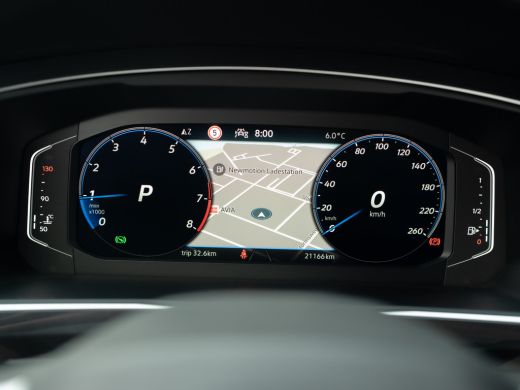 Volkswagen Tiguan 1.5 TSI R-Line Business+ | Trekhaak wegkl. | Head Up | Side Assist | IQ Light | Elk. A-klep | Pri... ActivLease financial lease