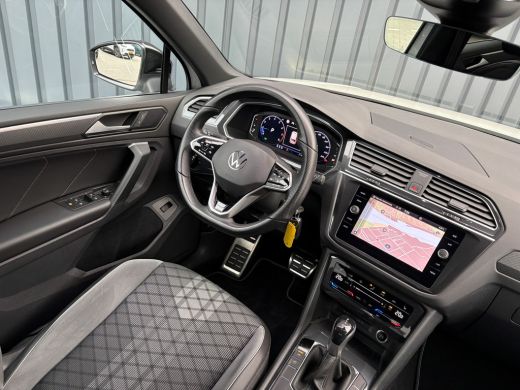 Volkswagen Tiguan 1.5 TSI R-Line Business+ | Trekhaak wegkl. | Head Up | Side Assist | IQ Light | Elk. A-klep | Pri... ActivLease financial lease