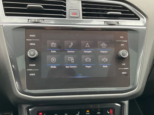 Volkswagen Tiguan Allspace 1.5 TSI R-Line 7p. Pano.dak Stoelverw. Carplay Business+ ActivLease financial lease