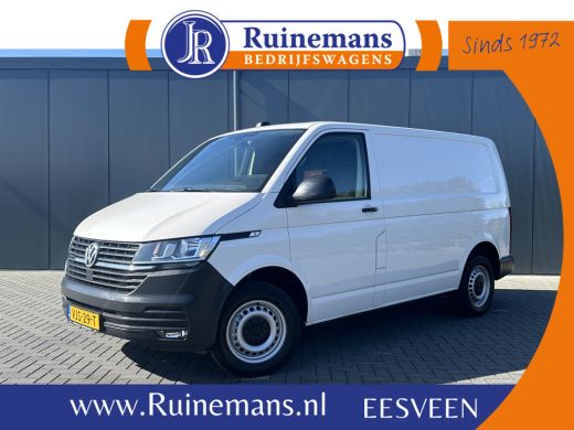 Volkswagen Transporter 2.0 TDI / L1H1 / 1e EIG. / CAMERA / CRUISE / AIRCO / ACHTERKLEP / APPLE CARPLAY / ANDROID AUTO