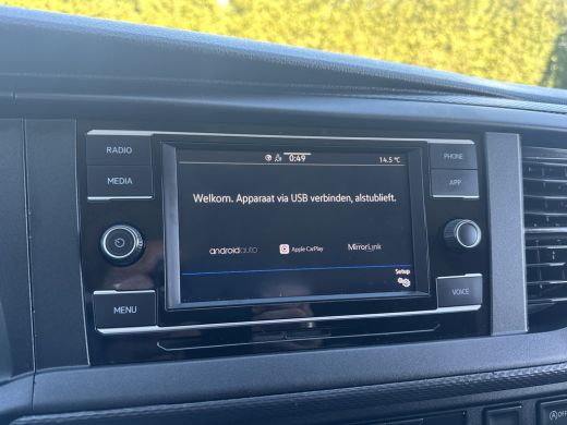 Volkswagen Transporter 2.0 TDI / L1H1 / 1e EIG. / CAMERA / CRUISE / AIRCO / ACHTERKLEP / APPLE CARPLAY / ANDROID AUTO ActivLease financial lease