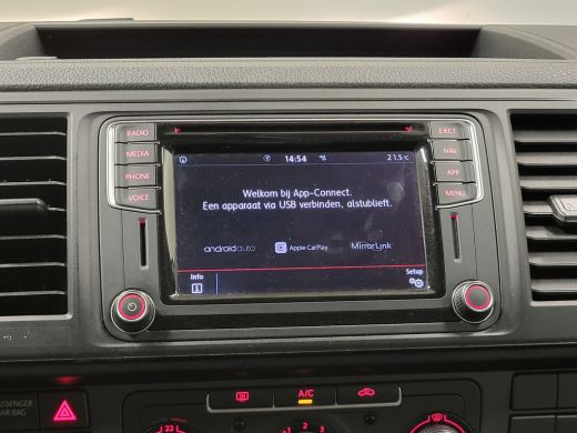 Volkswagen Transporter 2.0TDI L2/H2 8-Personenbus Automaat Euro 6! ActivLease financial lease